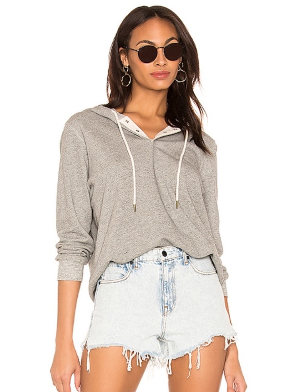 The Great. Sweatshirt Henley Hoodie Snap Buttons in Varsity Grey